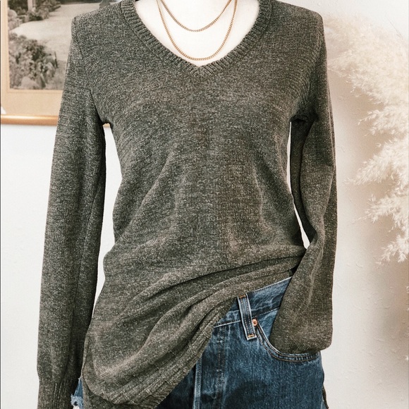 Apt. 9 Sweaters - Apt 9 Olive Green knitted sweater